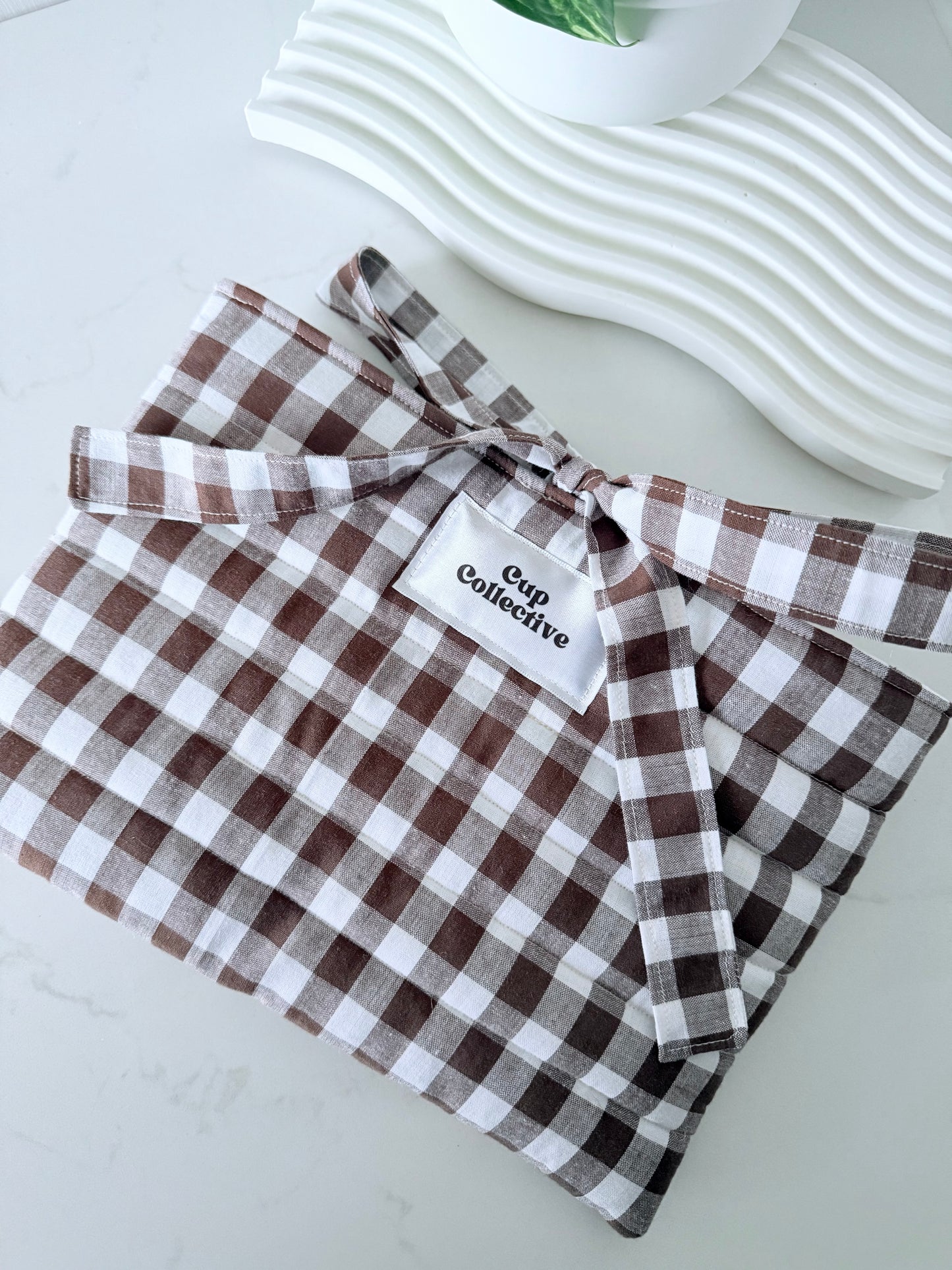 Gingham Book Sleeve - Cocoa