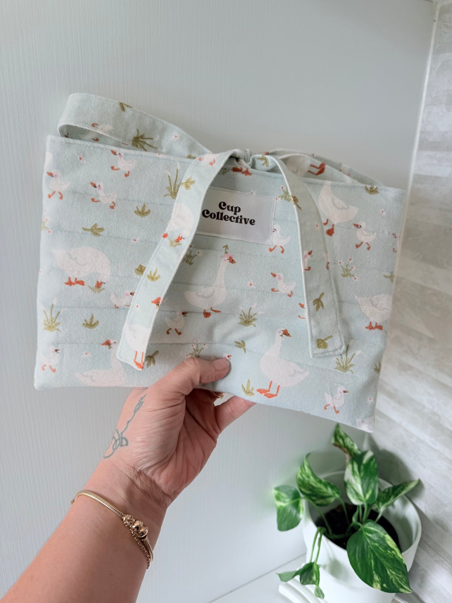 Gosling Garden Book Sleeve