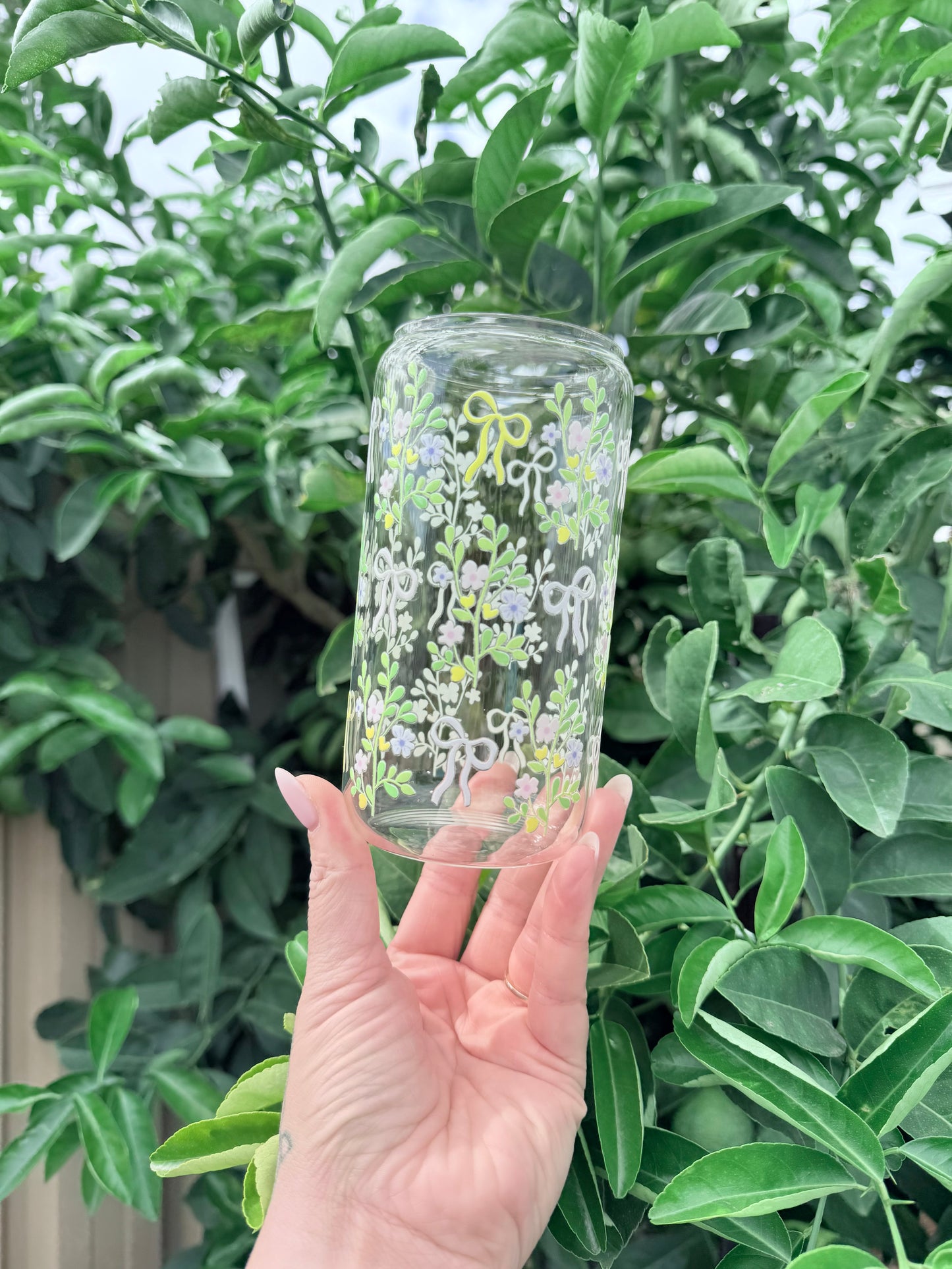 Lace Garden Glass Can