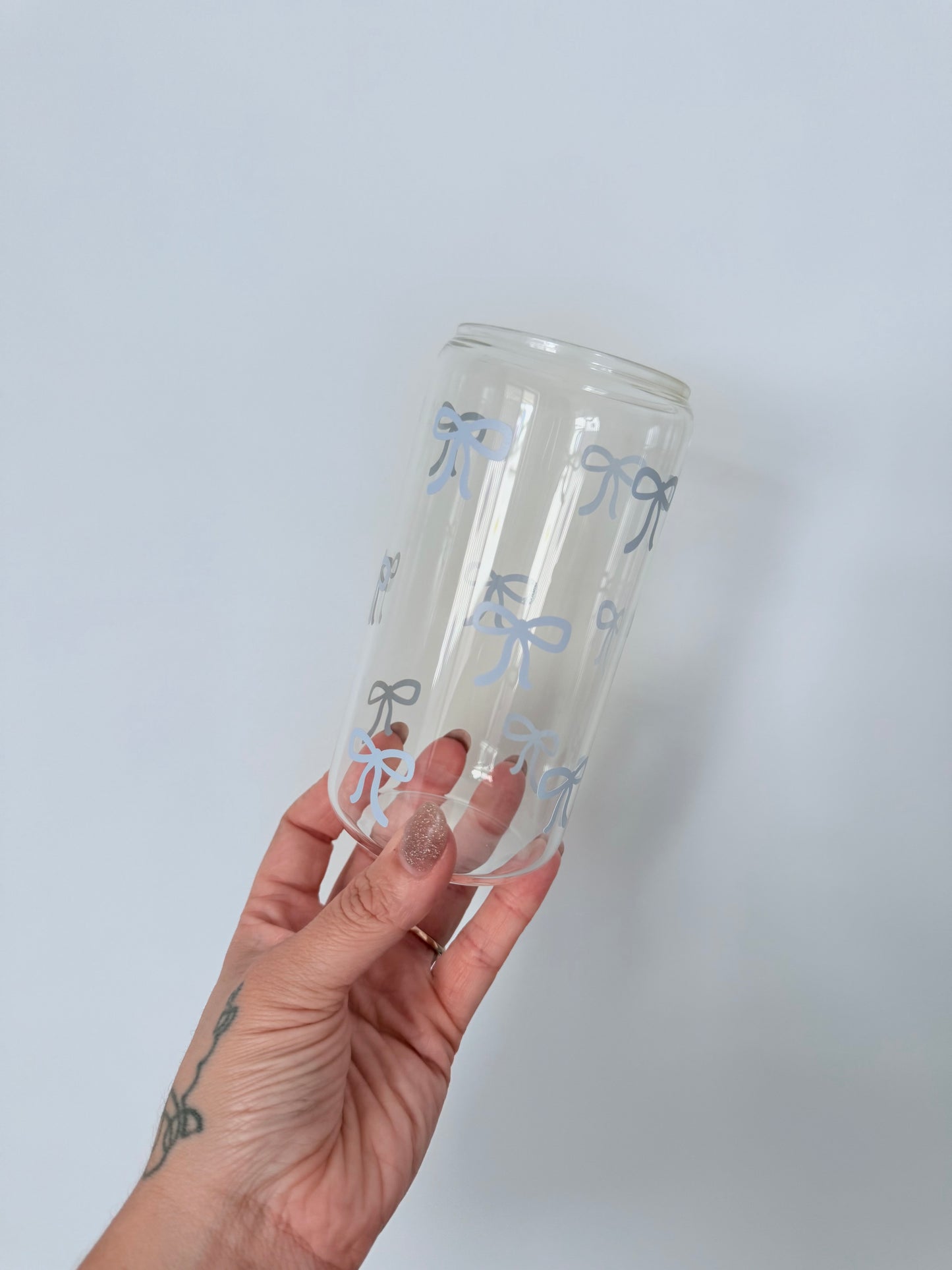 Bow Glass Can