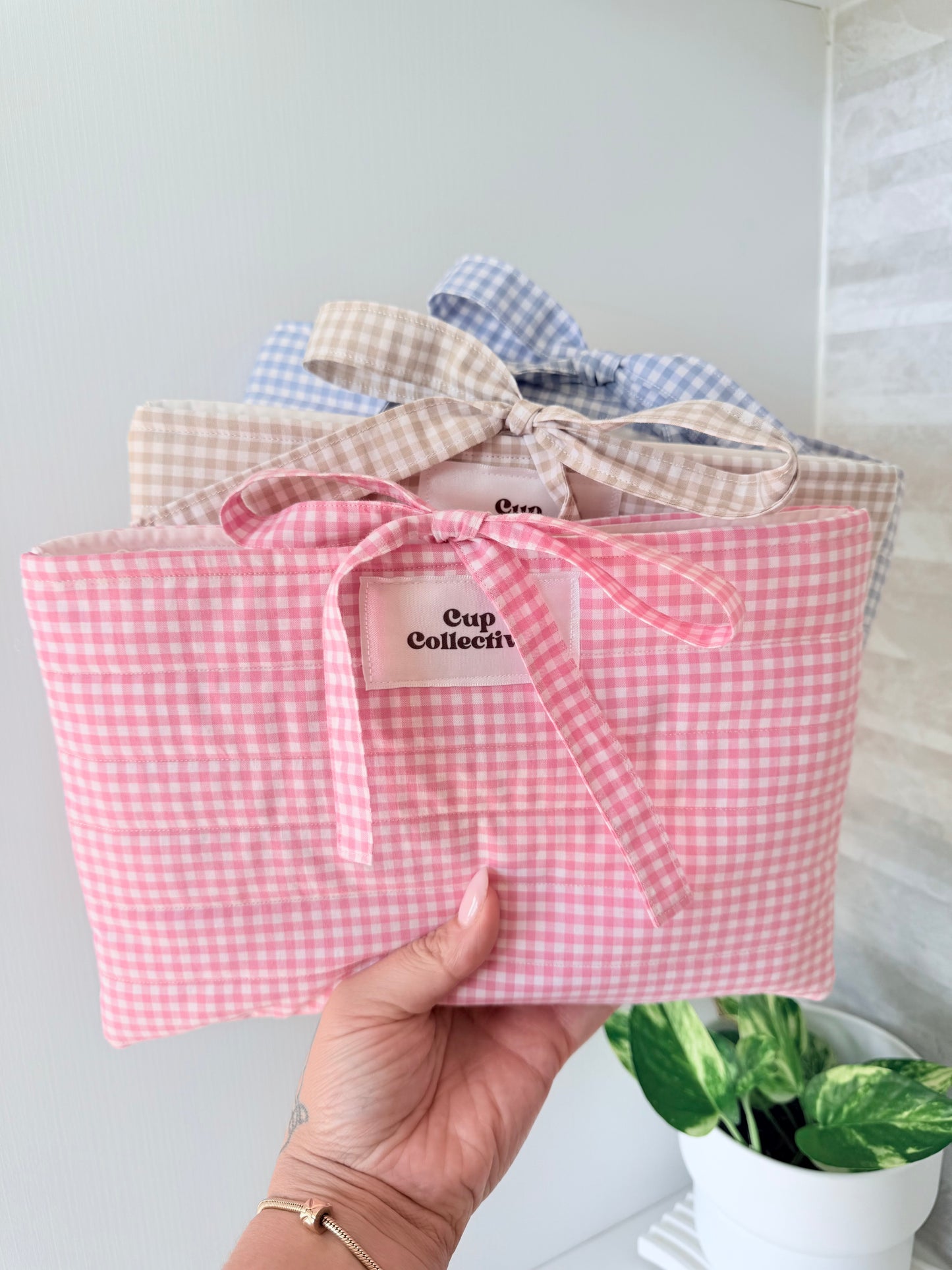Gingham Book Sleeve - Lilly Pilly