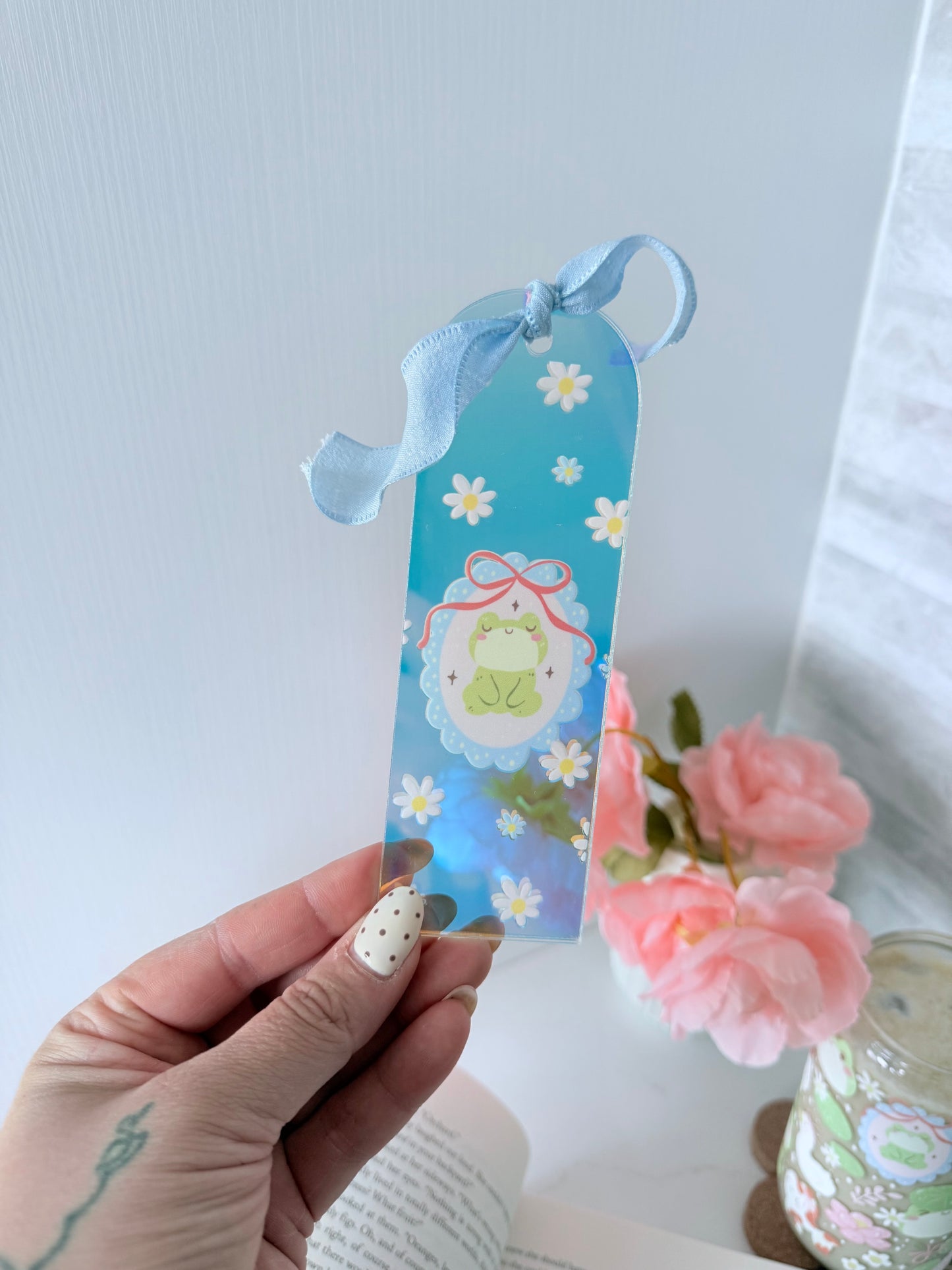 Daisy Frog Bookmark