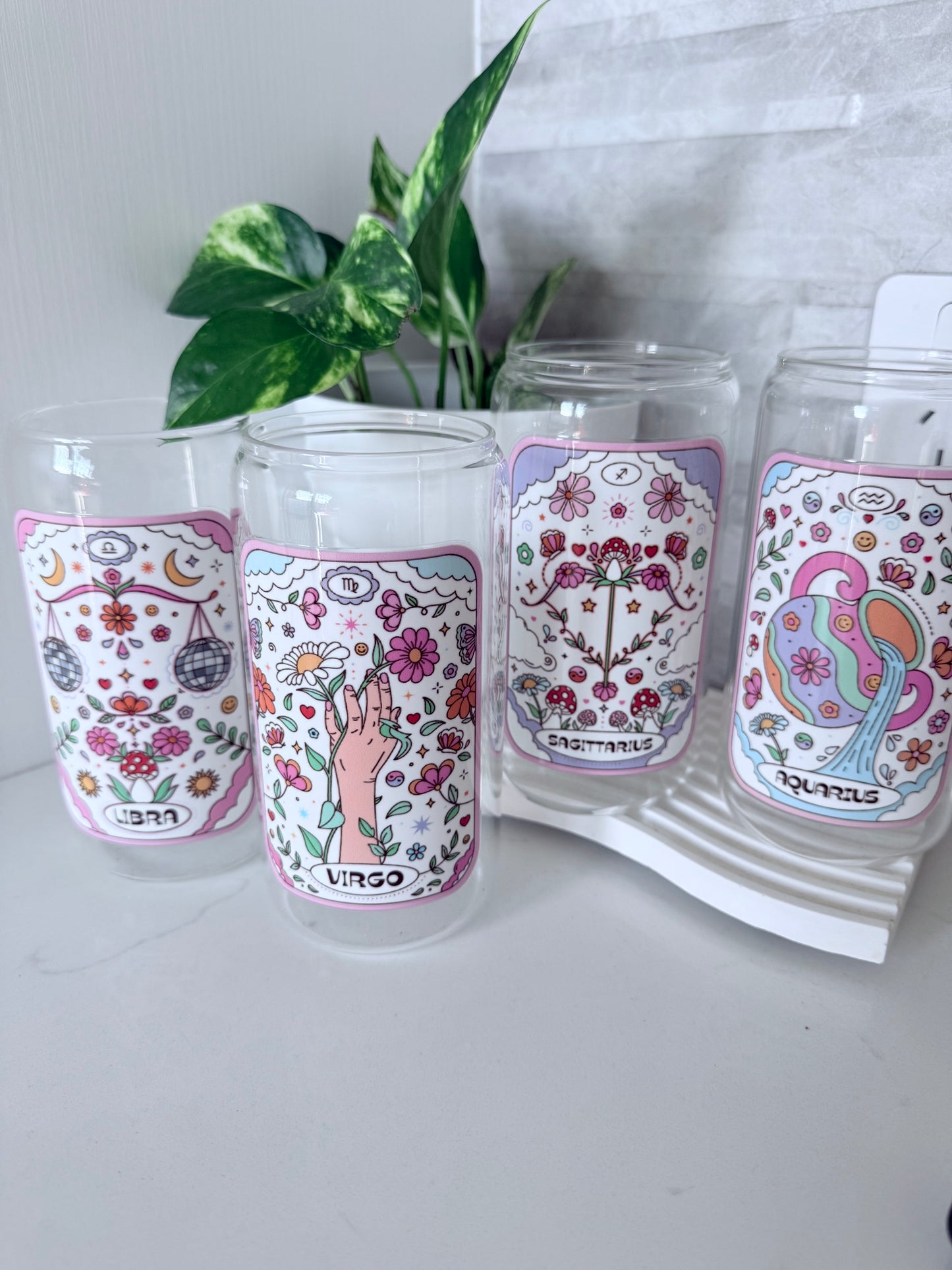 Zodiac Glass Can