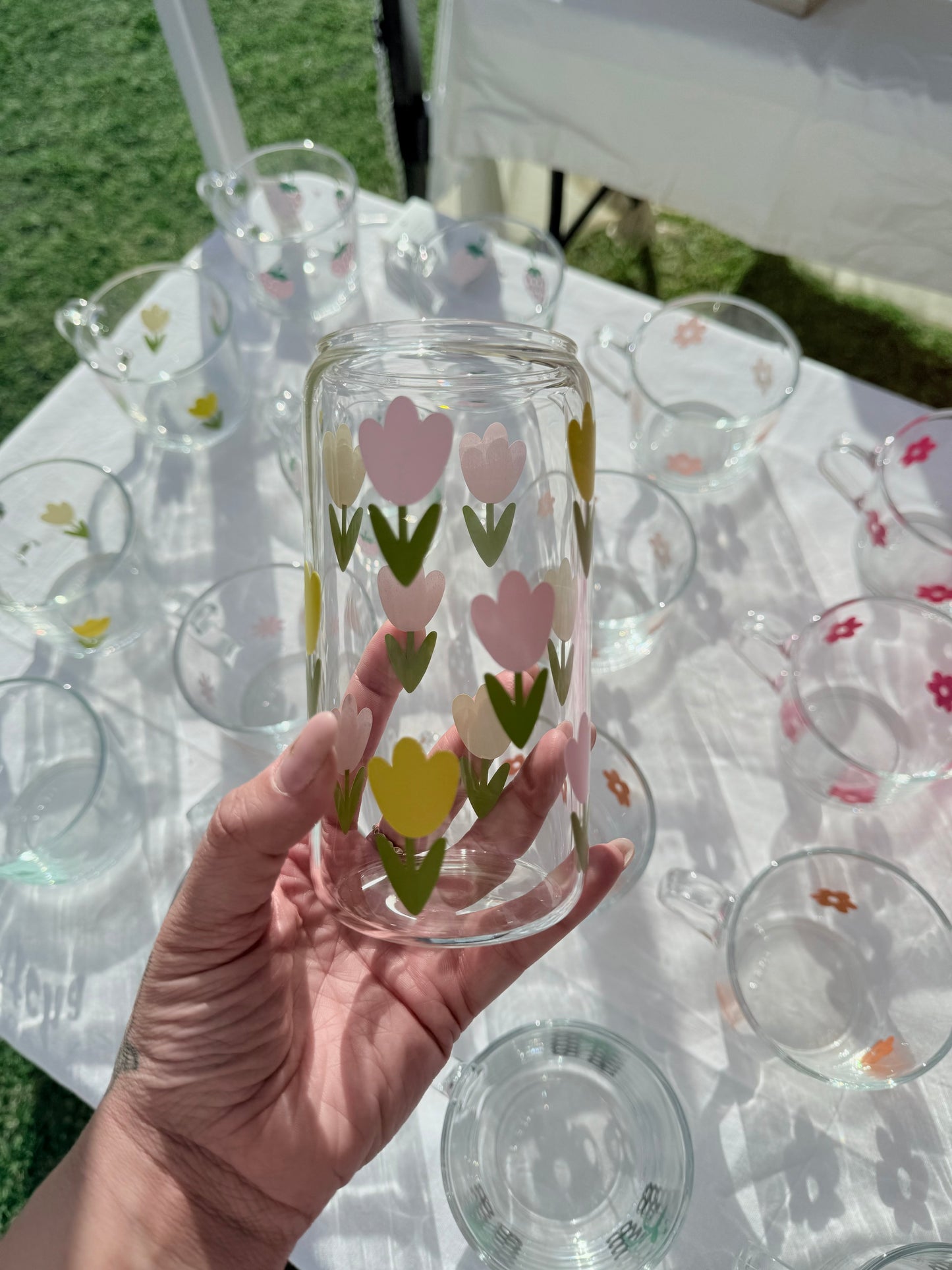 Tulip Glass Can