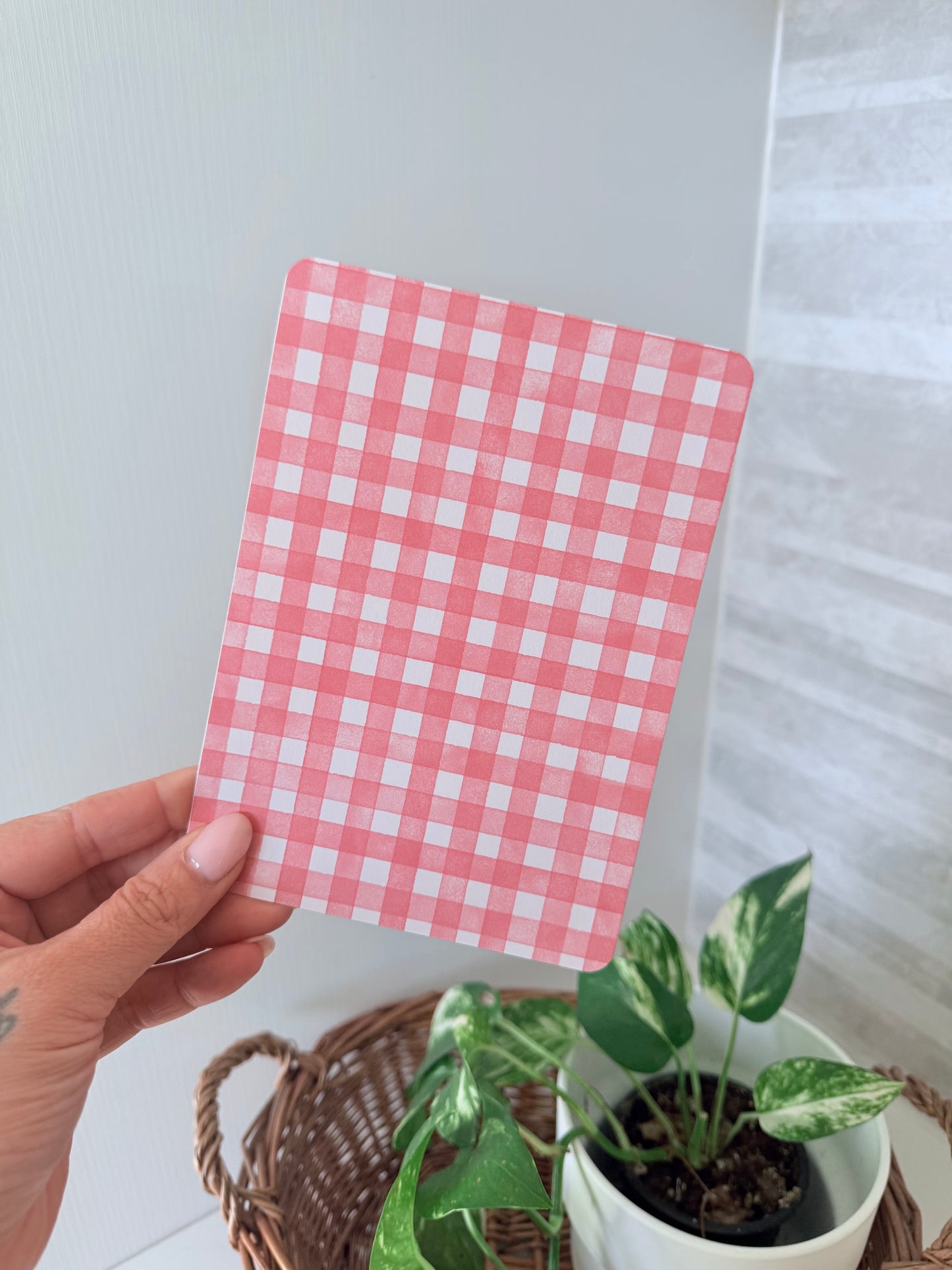 Gingham Kindle Insert