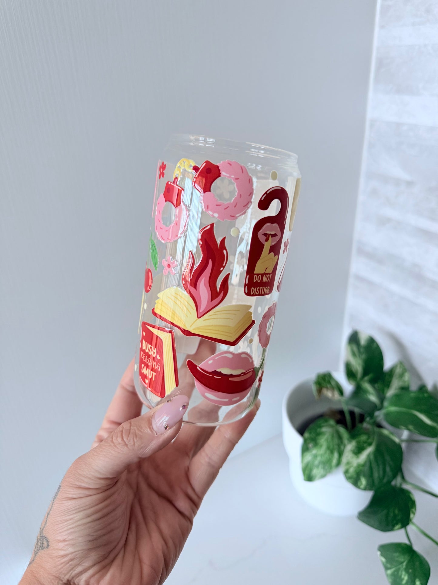Smut Glass Can